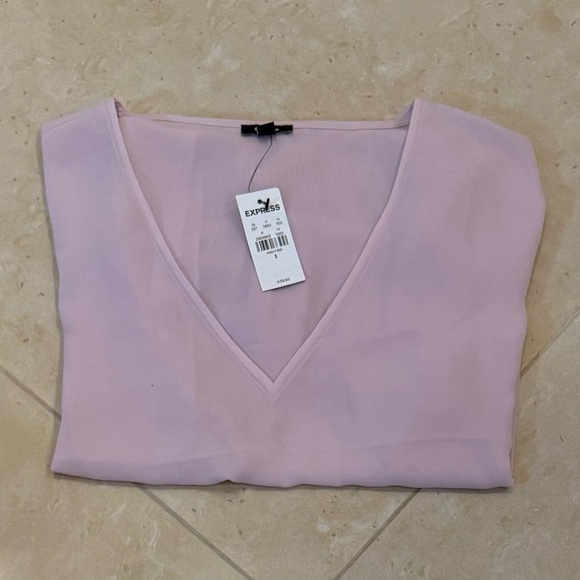 Express Pink Sleeveless V- Neck Size :S 100% Polyester Blouse . New with tags - Picture 3 of 8